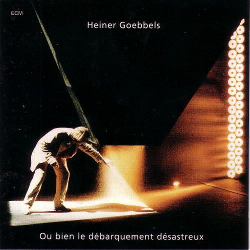 Longtemps il crut encore