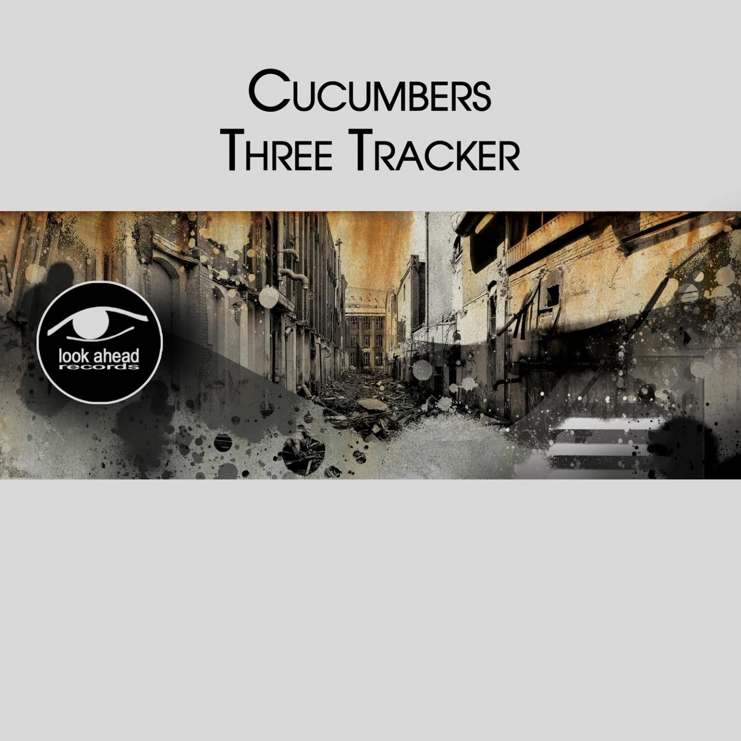 Three Tracker