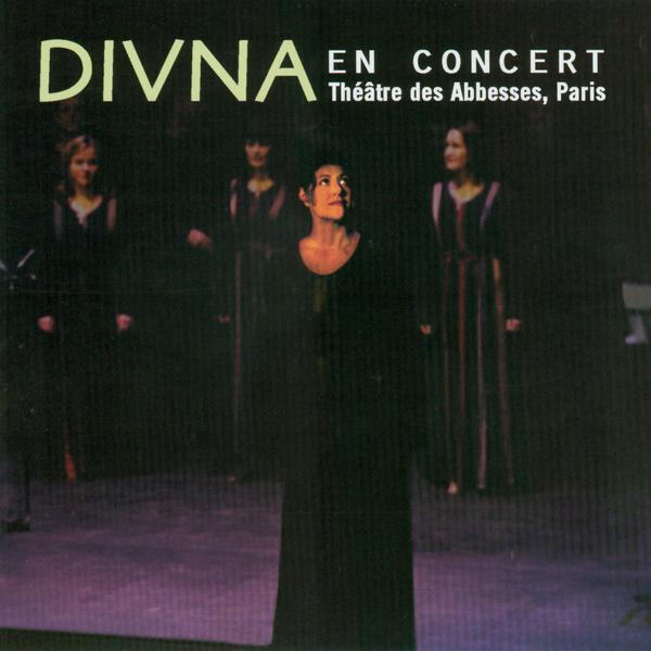 In Concert at The tre des Abbesses, Paris