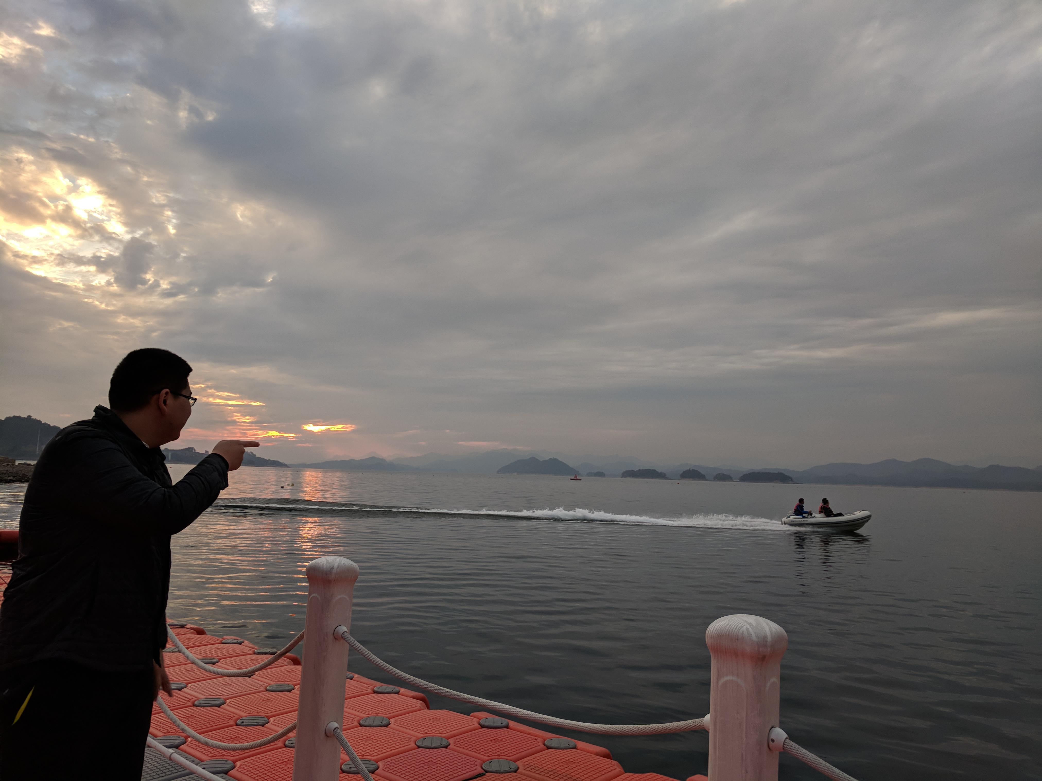 ru he xie yi shou han liu ying wen ge  Brainwash