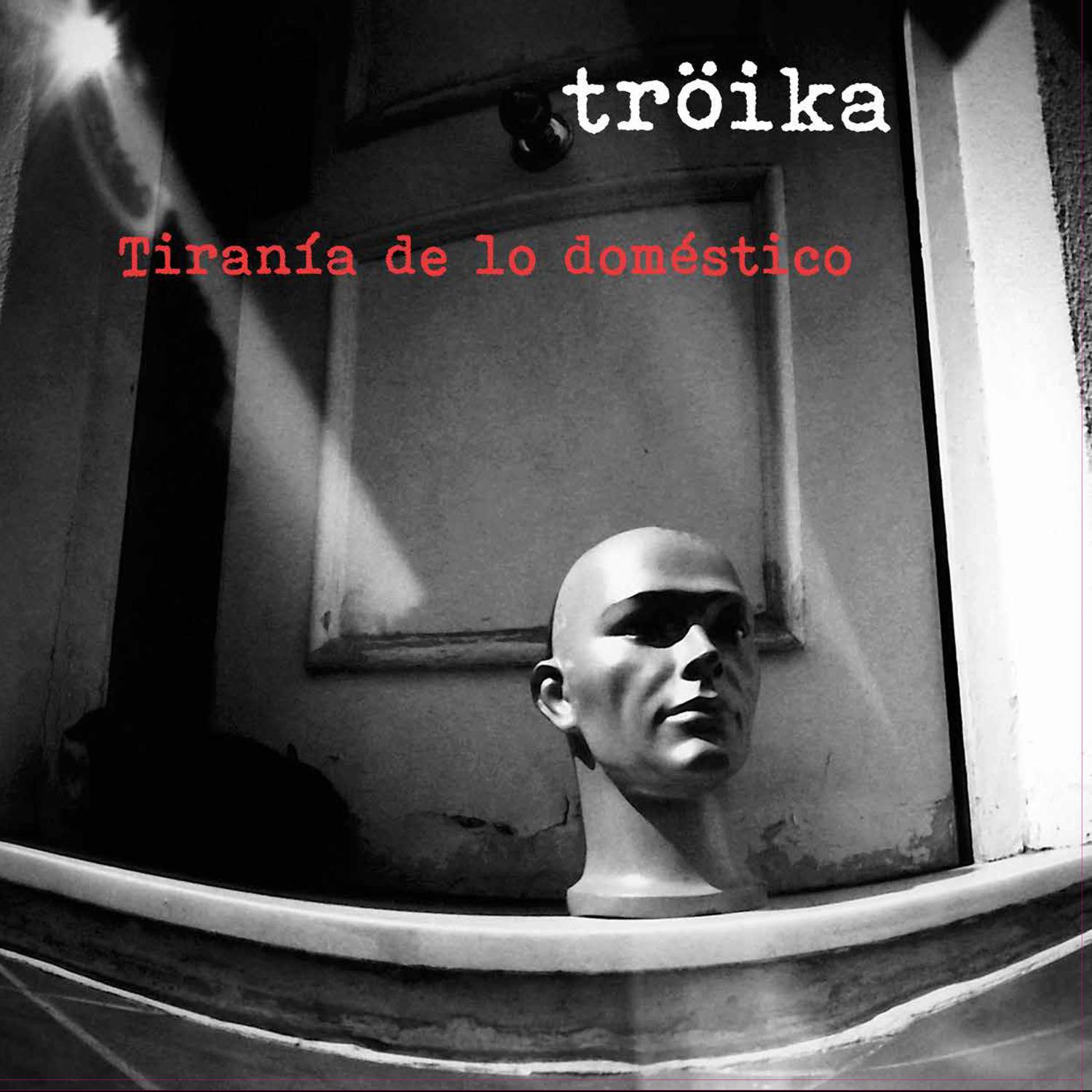 Tirani a de lo Dome stico