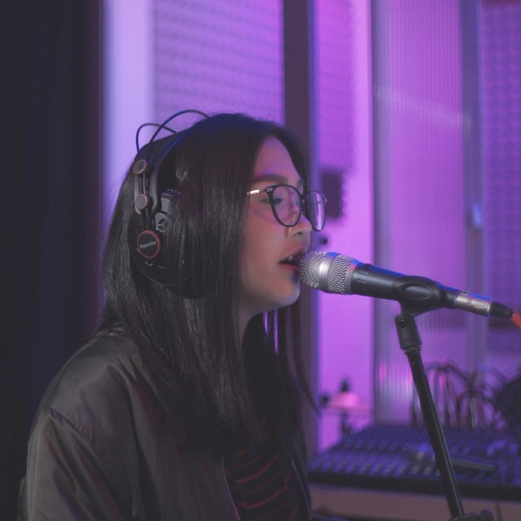 Terrified (feat. Jireh Mae Molina)