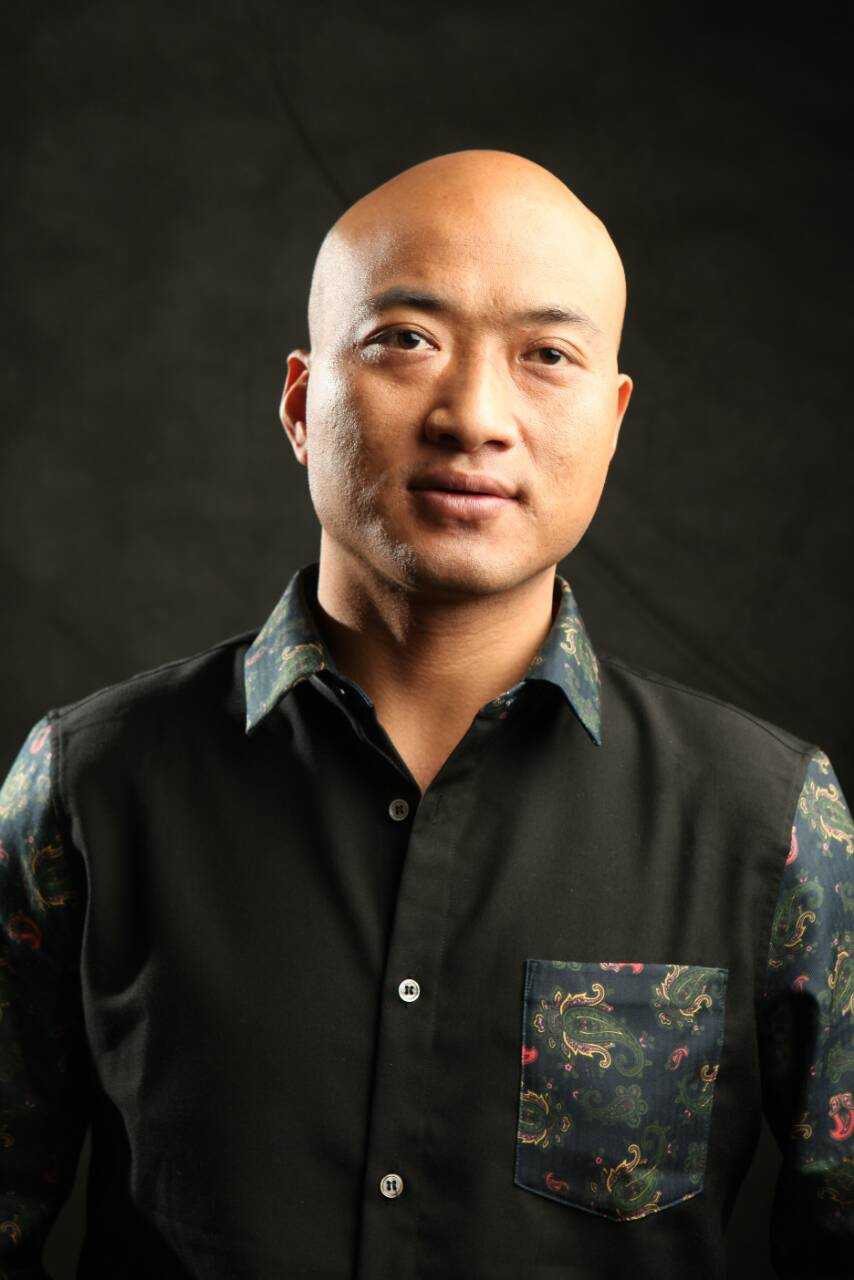 pei zai ma ma shen bian