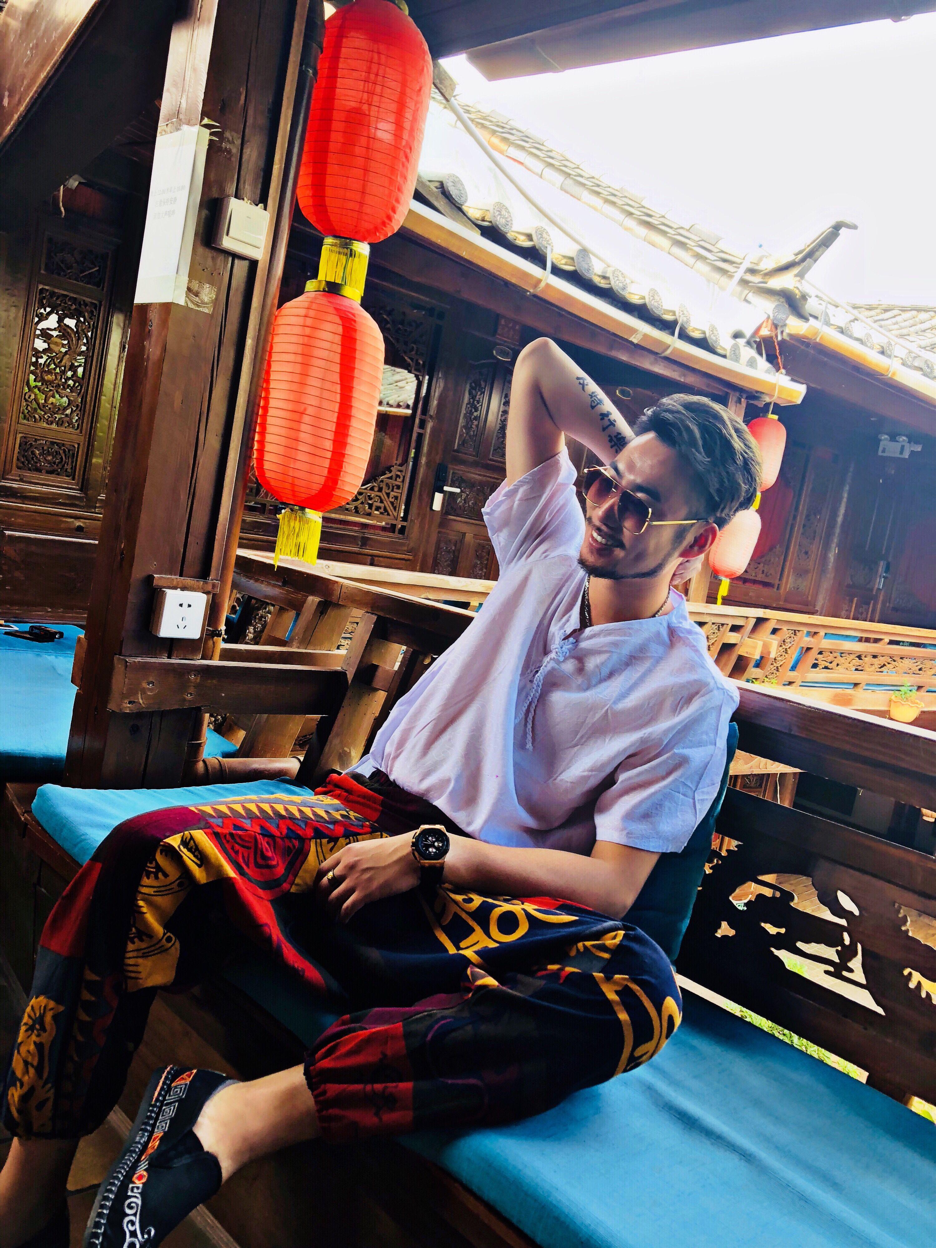 ya tou fan zi wang tong yu