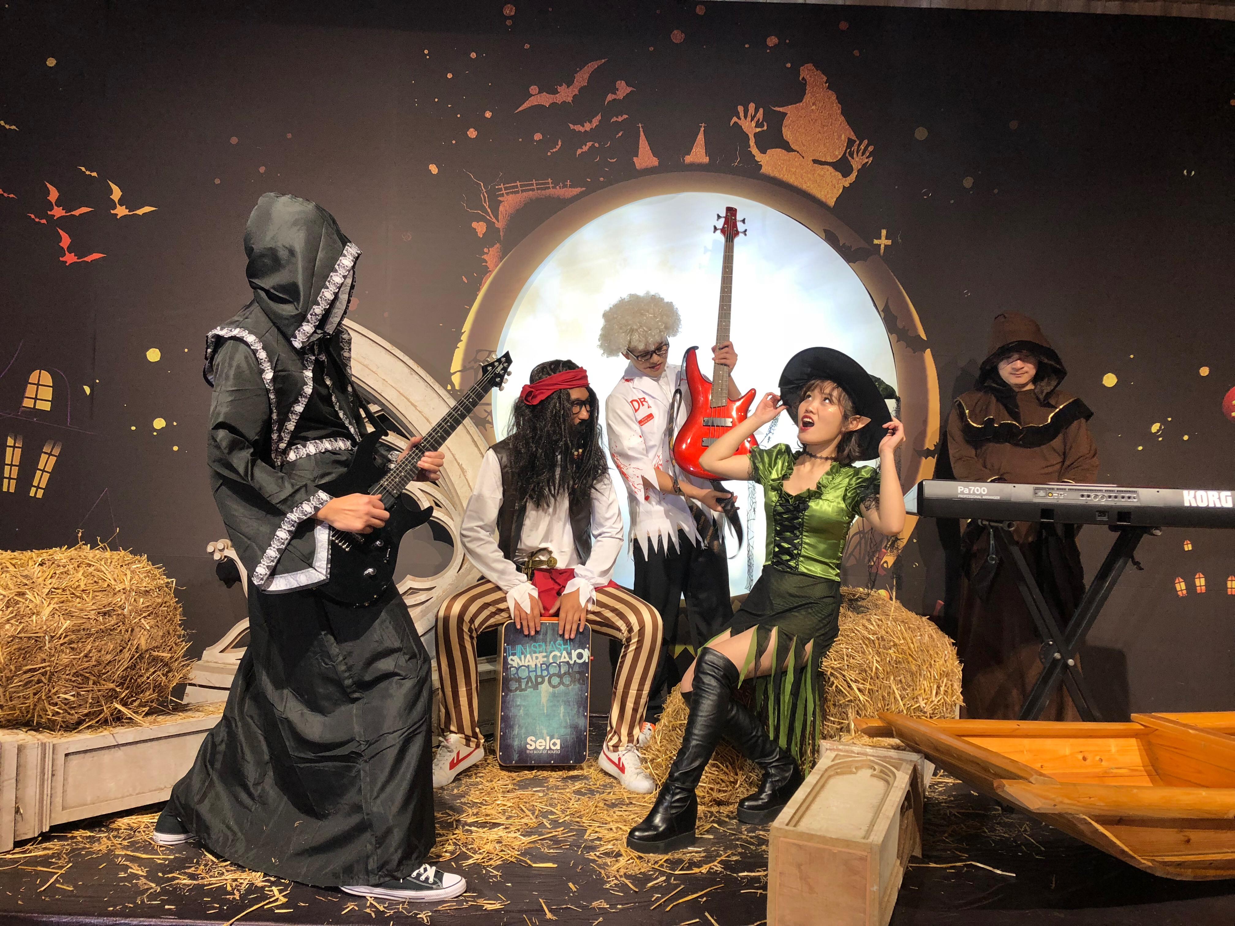 yue liang chuan wan sheng jie te bie ban