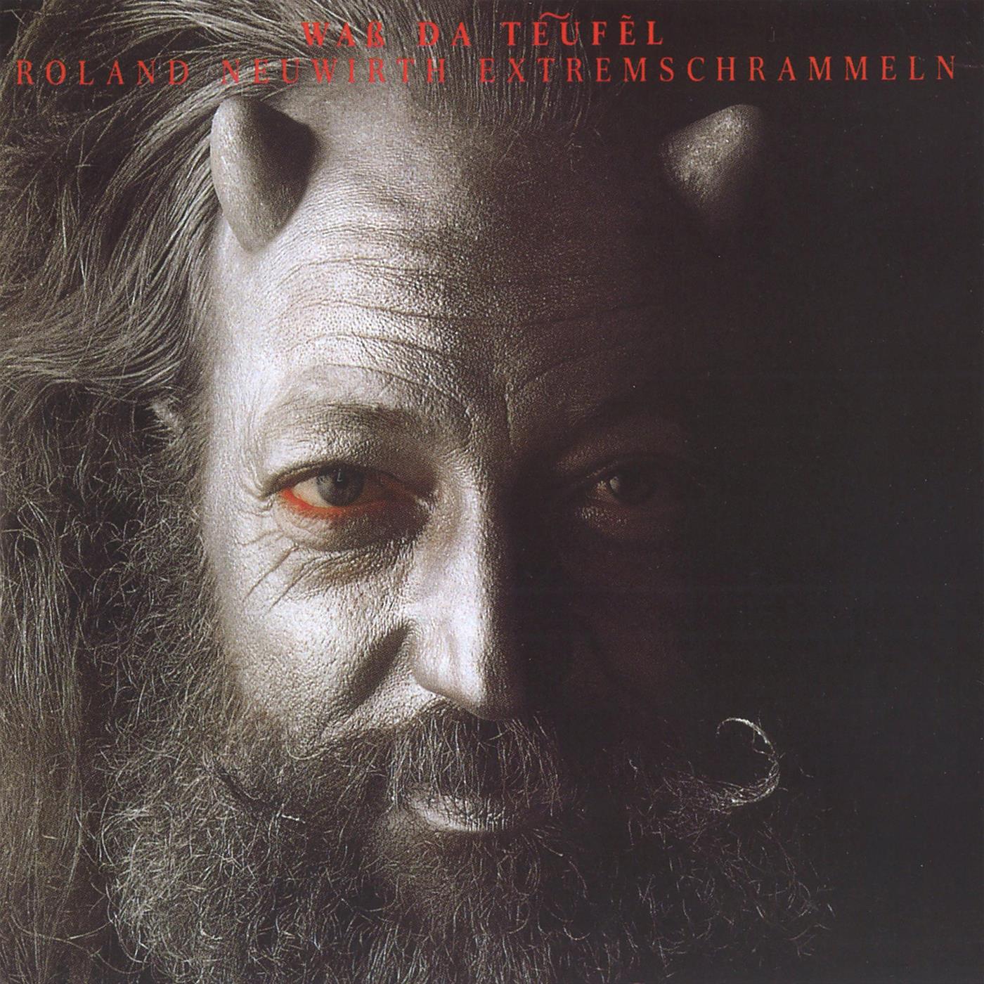 Bis Der Kanari Von Sein Sprissl Fallt