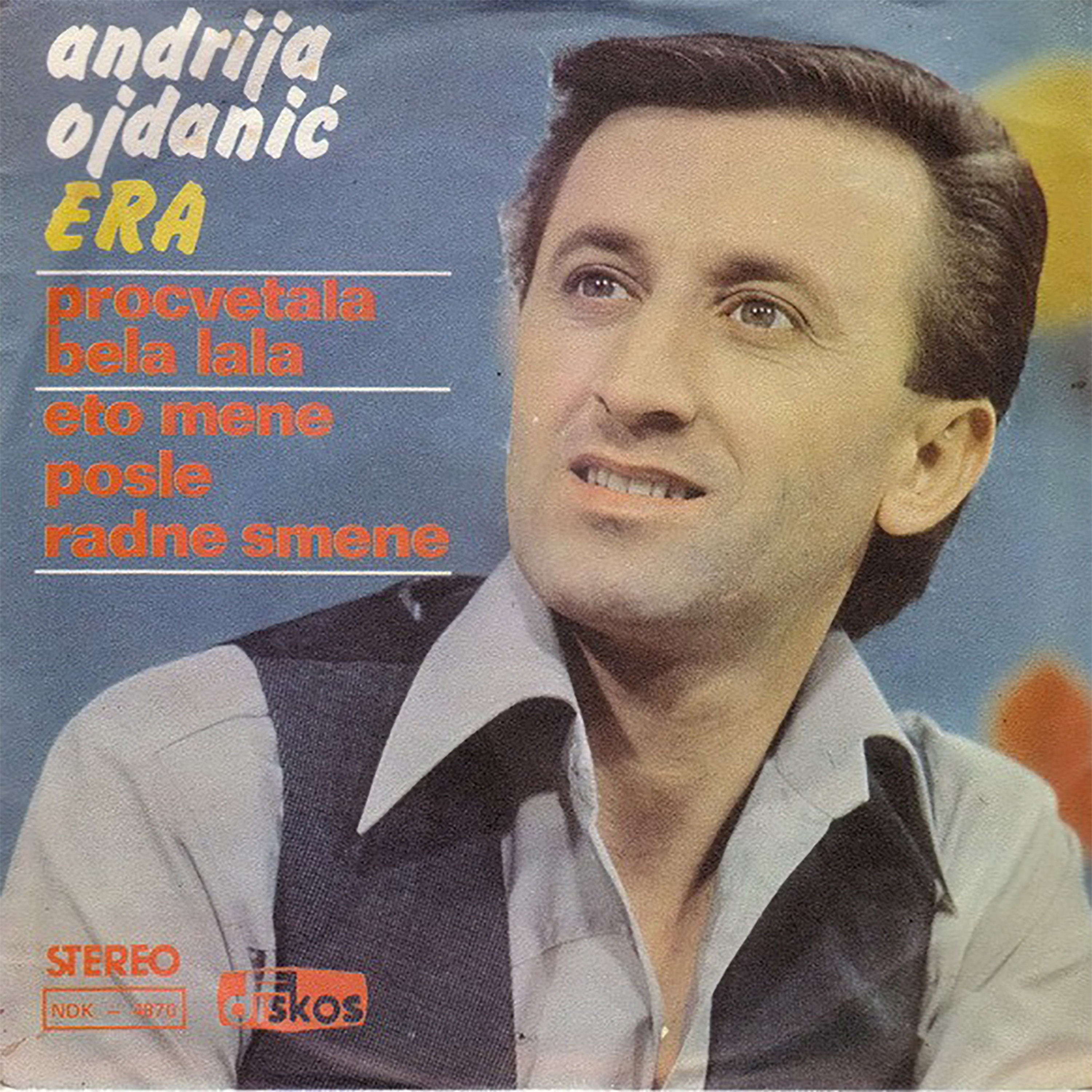 Procvetala bela lala