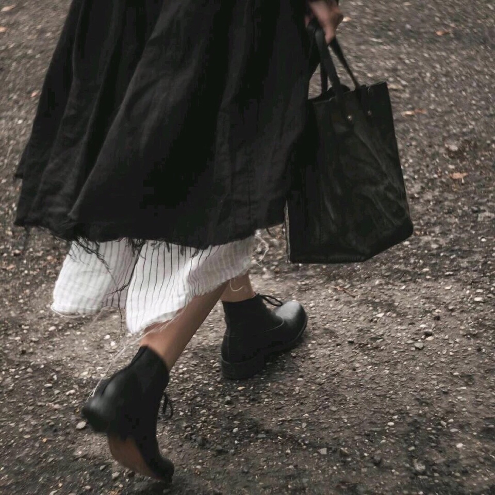 xu ni fan zi chen li