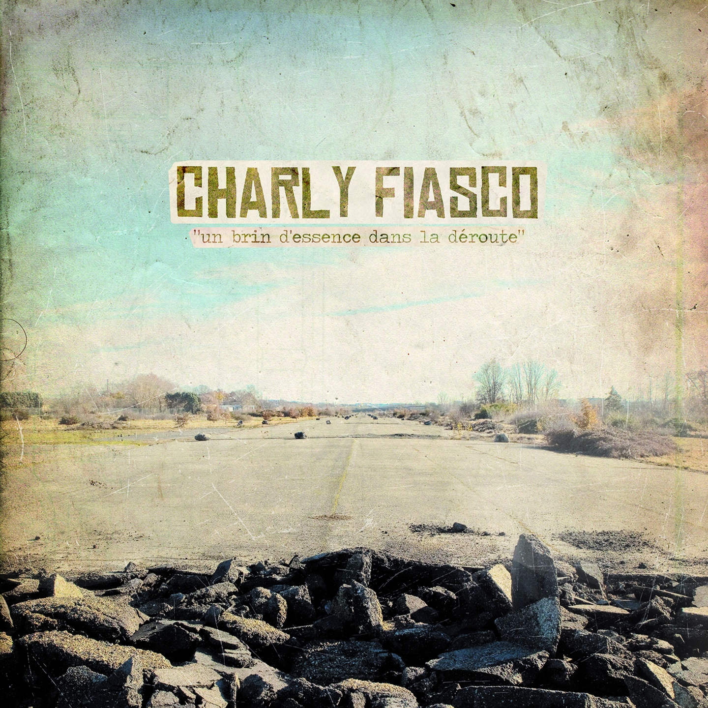 Un brin d' essence dans la de route