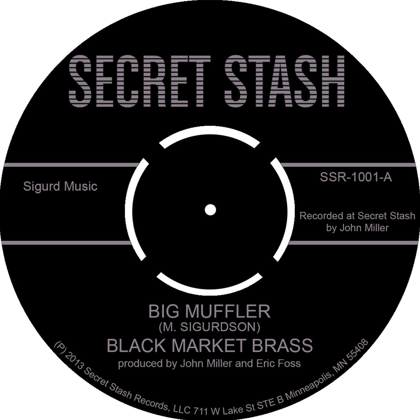 Big Muffler B/W Snake Oil Man