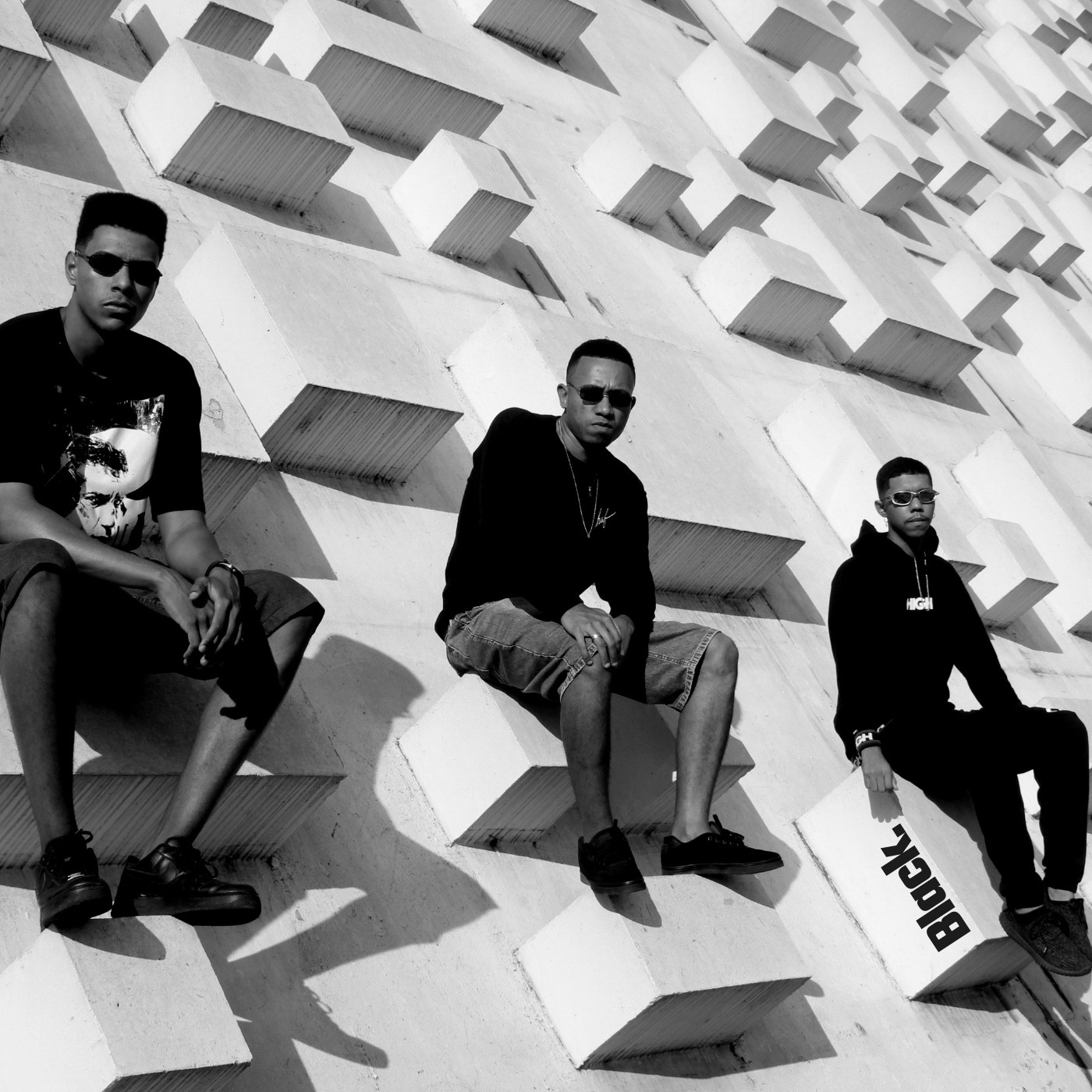 Hoje Acordei, Nem Tomei Cafe