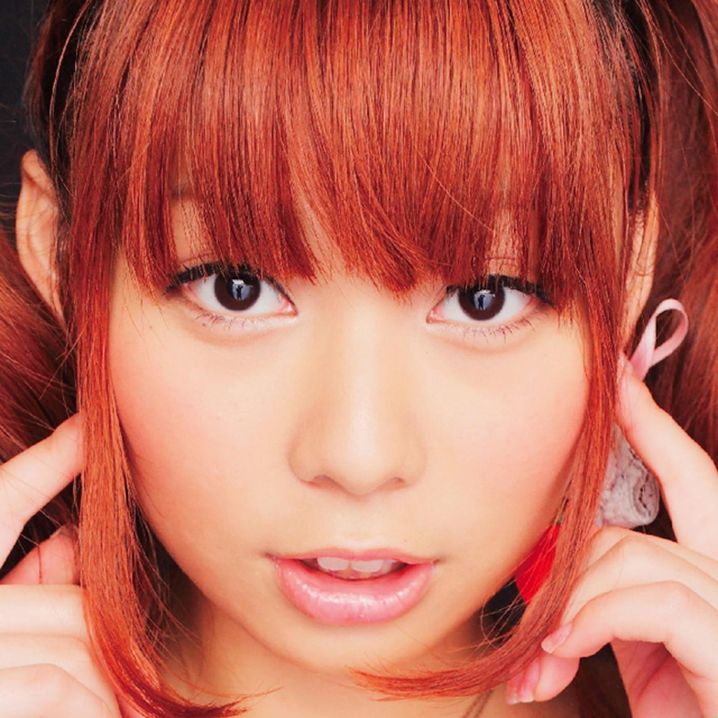 shao nv jiao han chuan xia liang feng zhi fu fan.