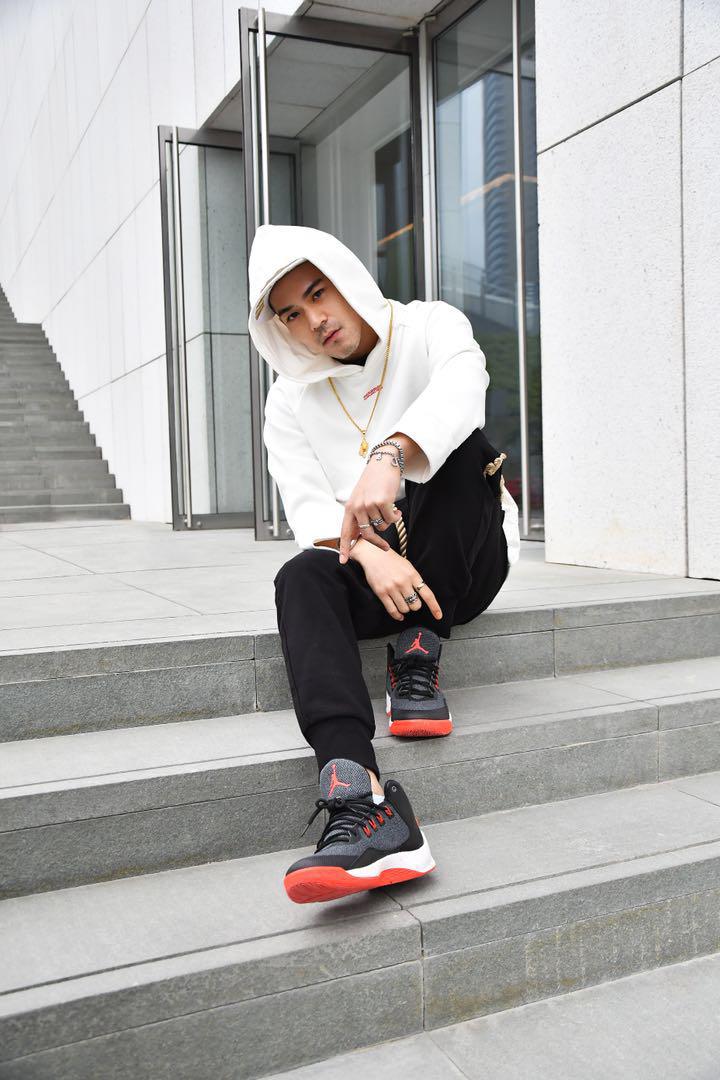 zhong guo lu SteppIn  IN  China