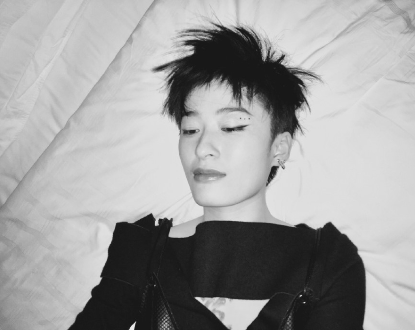 wo men bu shi hai you yi qie ma feel me, inside.