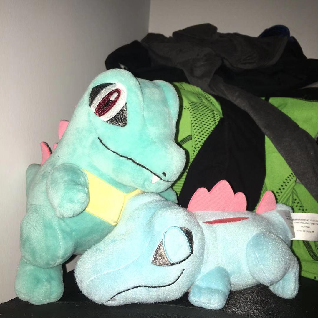 xiao ju e de shui qian gu shi