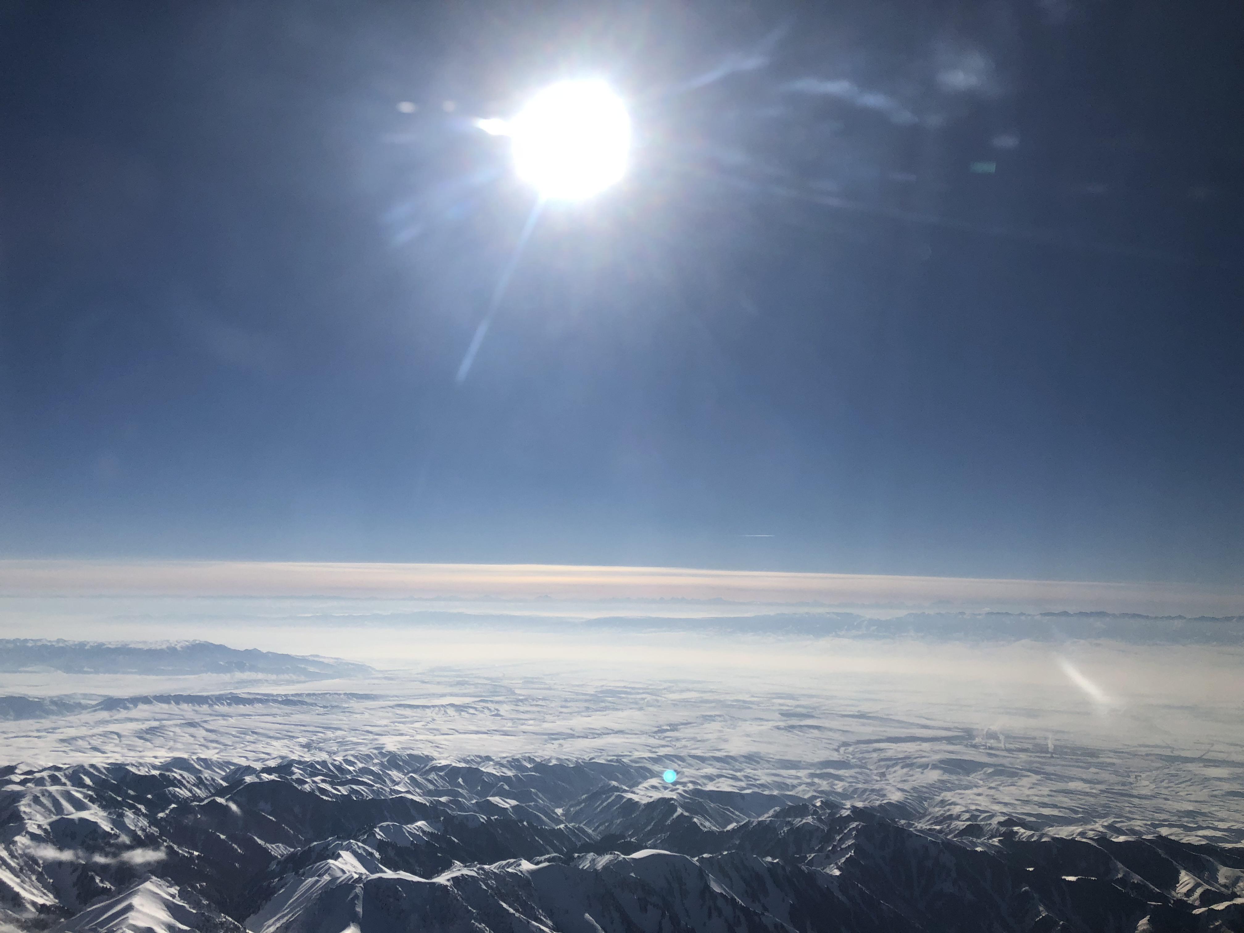 yang guang li bian qu