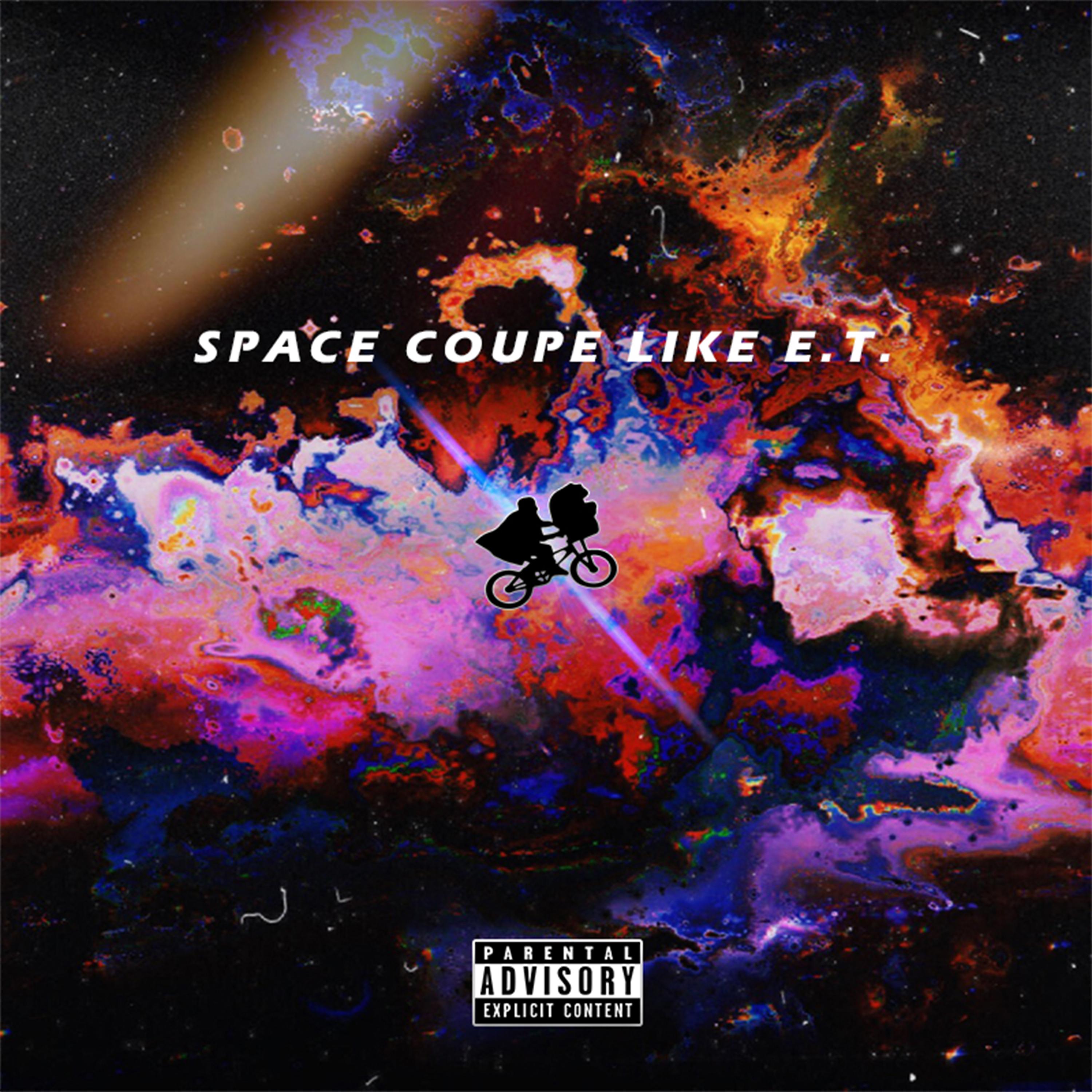 SPACE COUPE LIKE E.T.