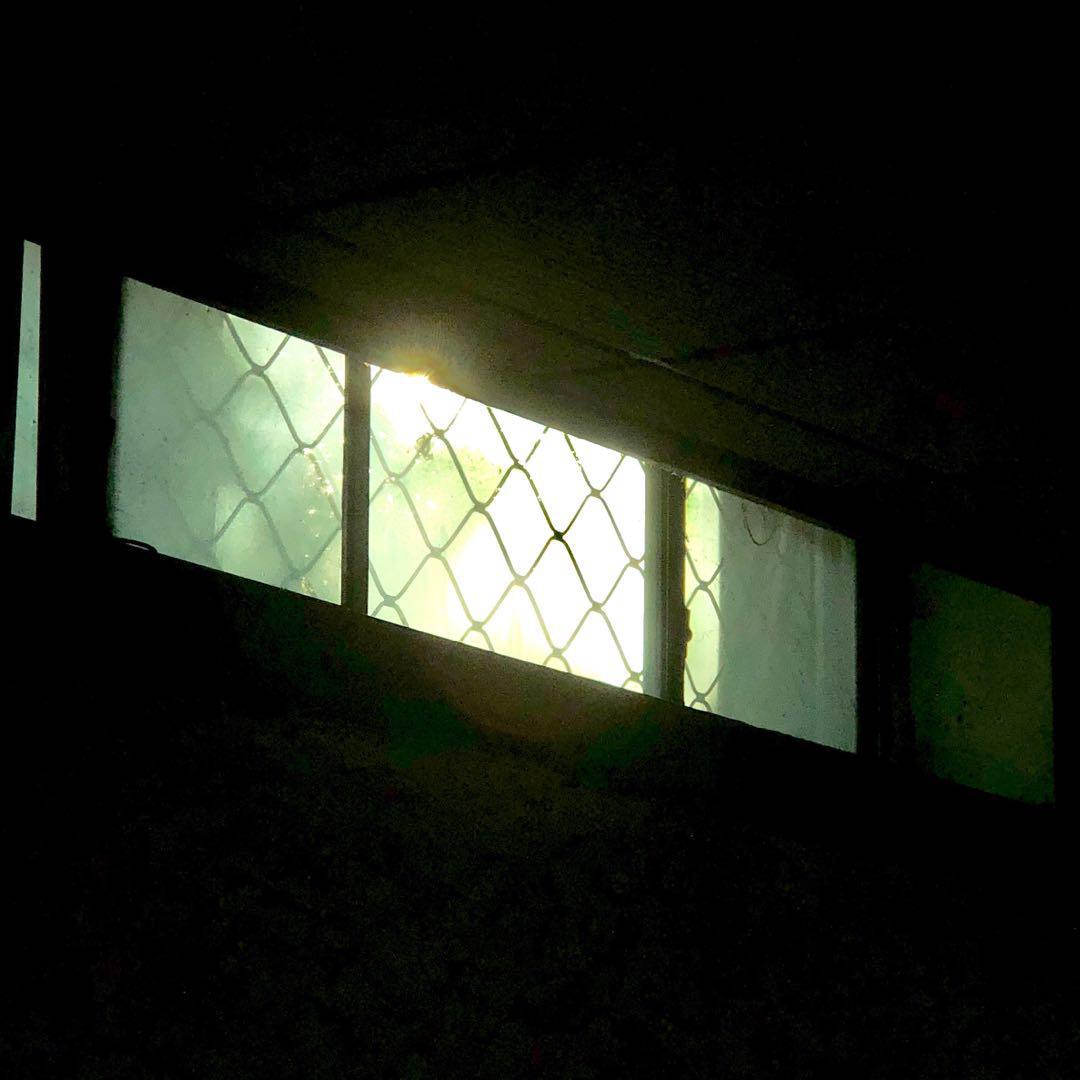 huang hun de guang hu ran bian de hen yao yan