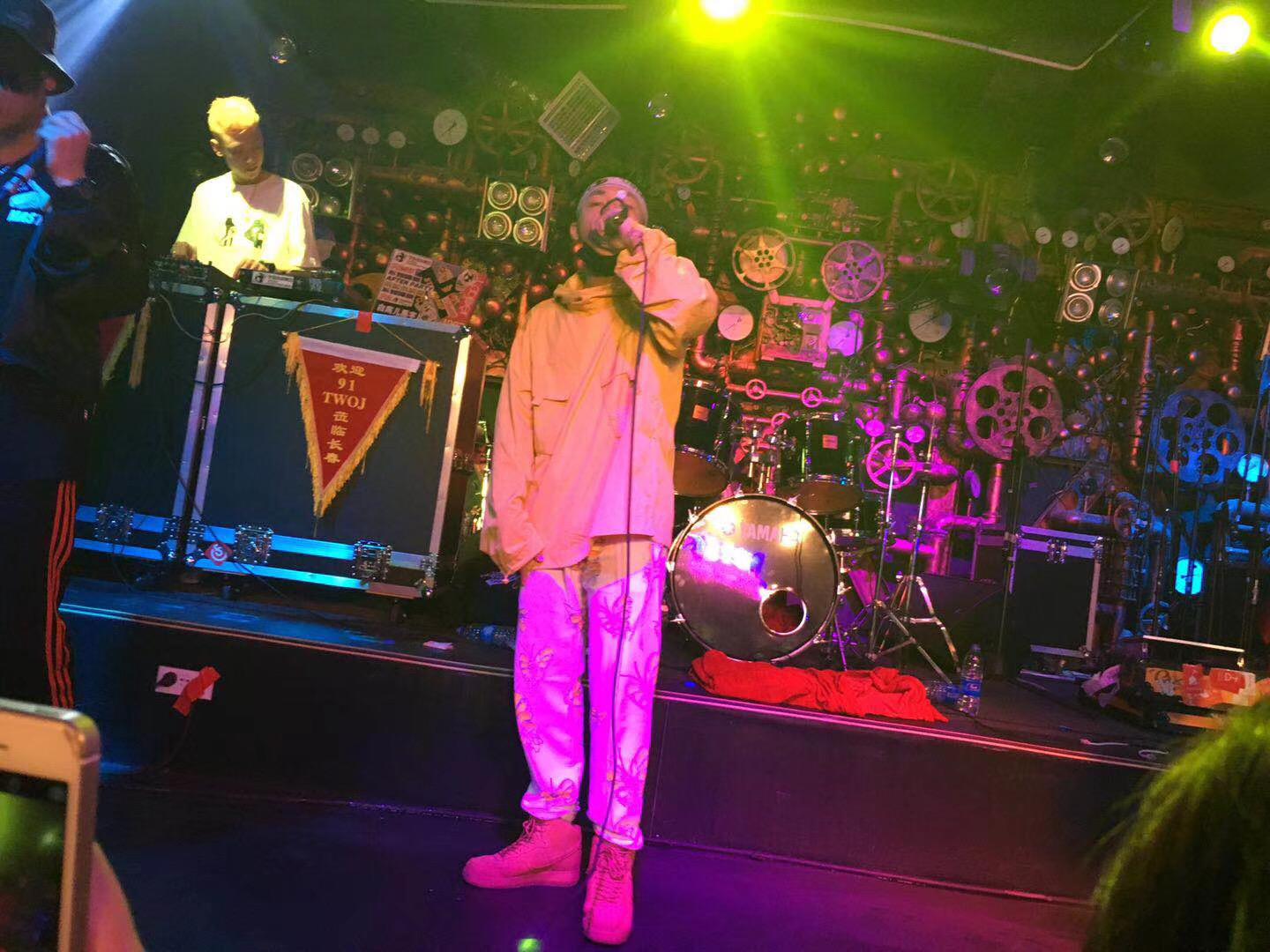 bie ba wo tai dang zhen