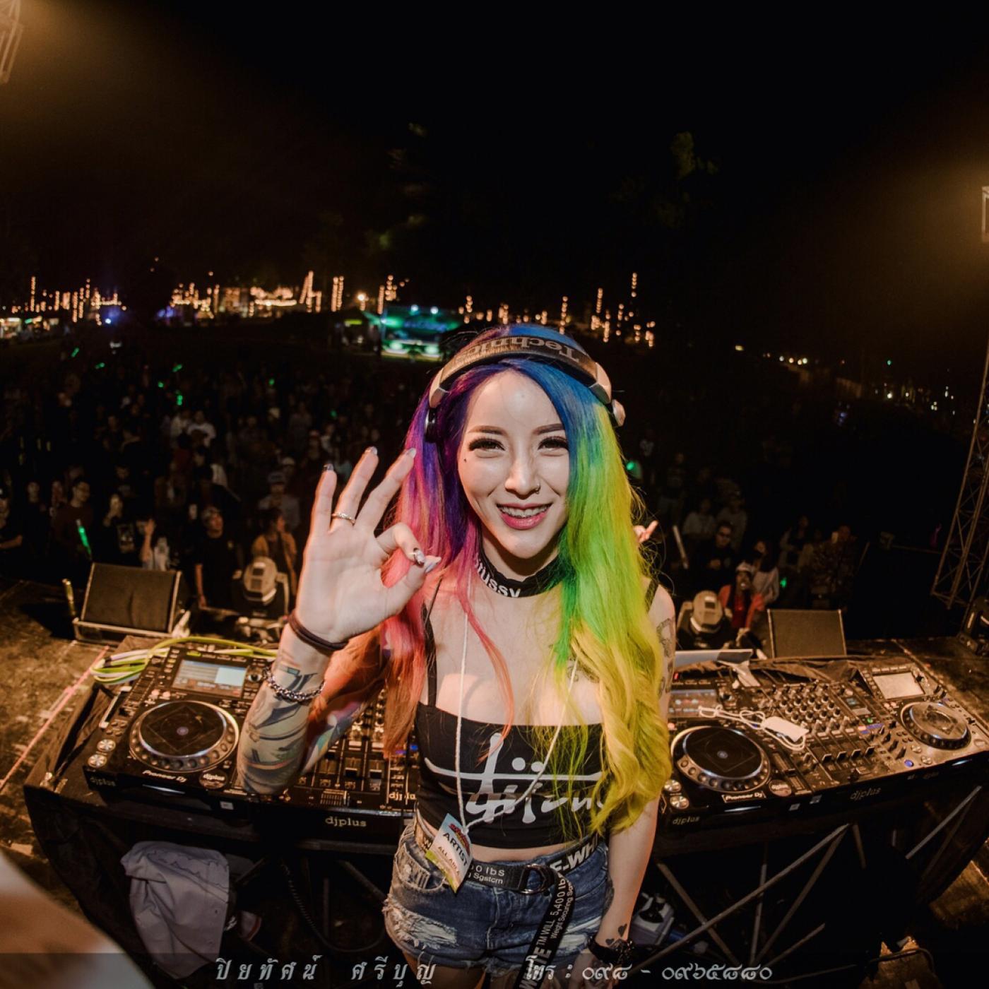 Aisyah Geleng Geleng