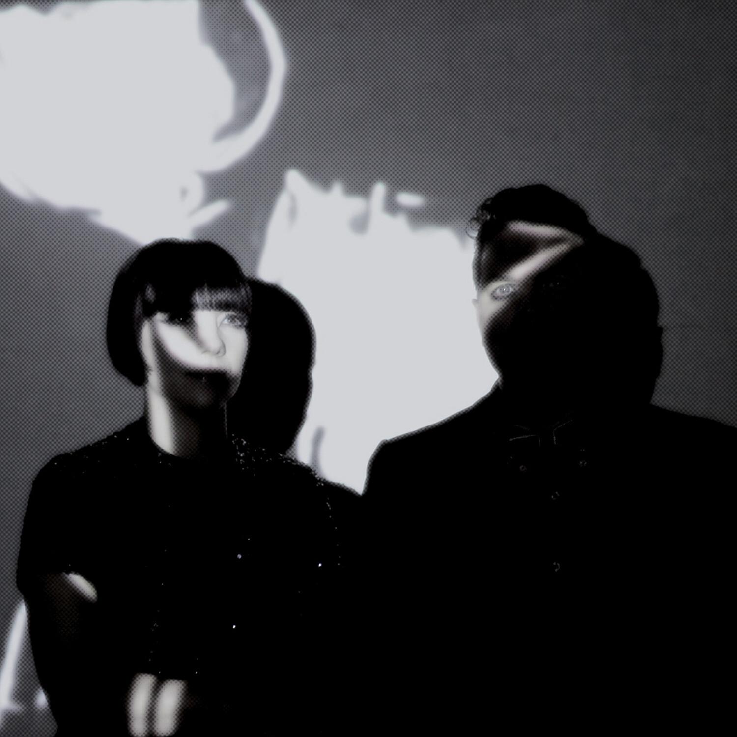 I Am Not / Voodoo Romantic / Great Pretender / Fever / Love in a Void