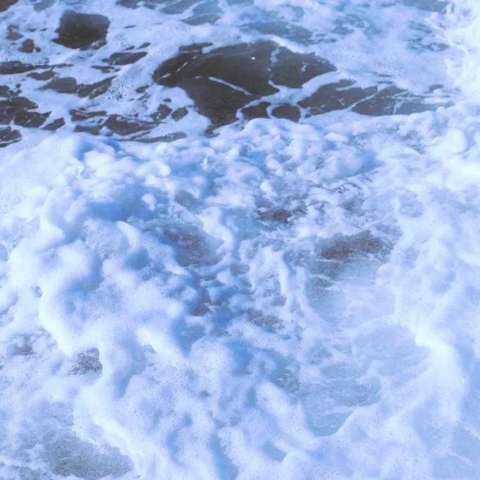 dang da hai shi qu de shi hou wo zai ni zuo shou bian chen mian