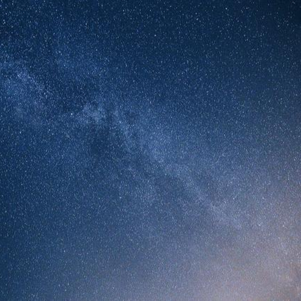 yi nian ji du ming zhu: jing hua zhu yin ban. ai li si man you qi jing