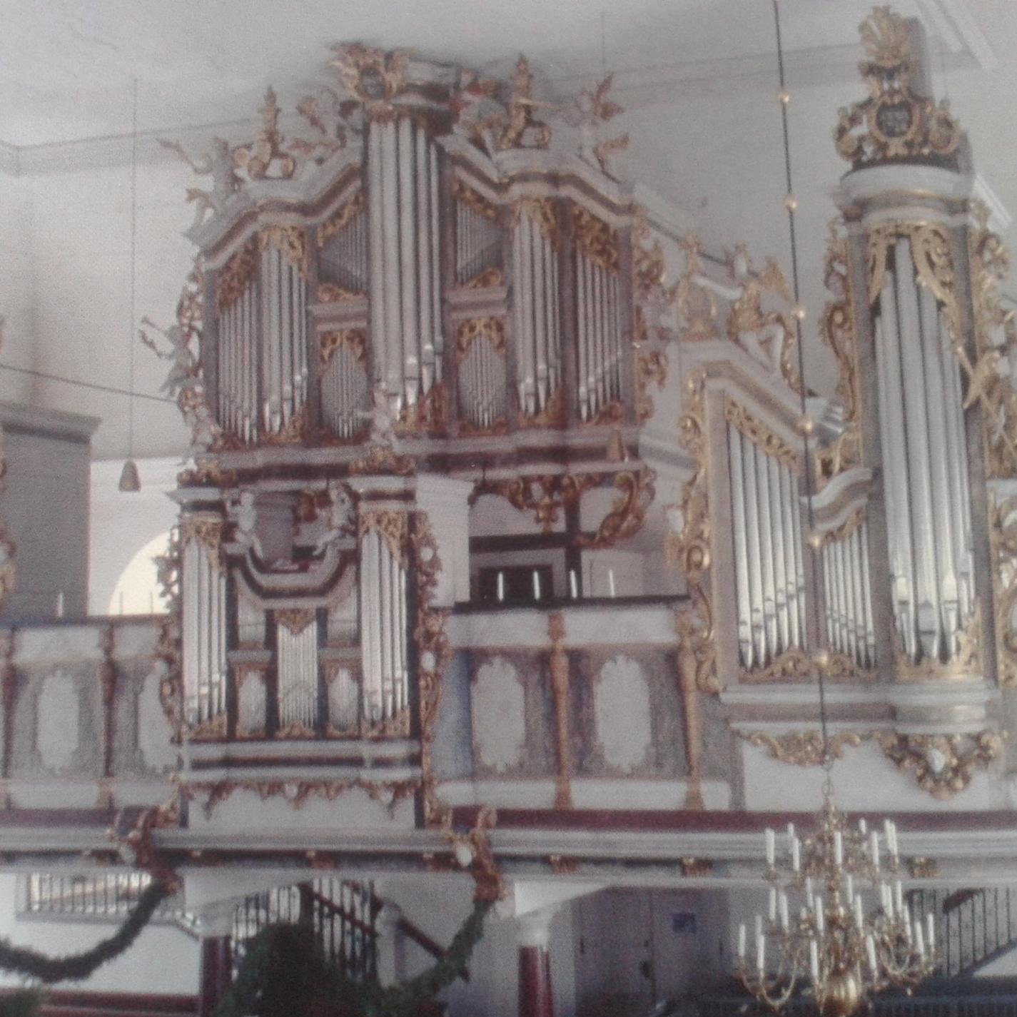 Suite on the Organ: Toccata