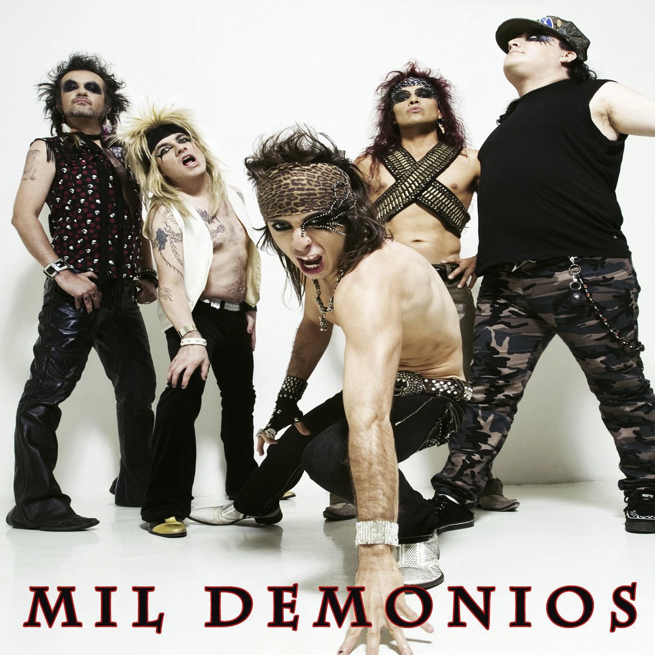 Mil Demonios