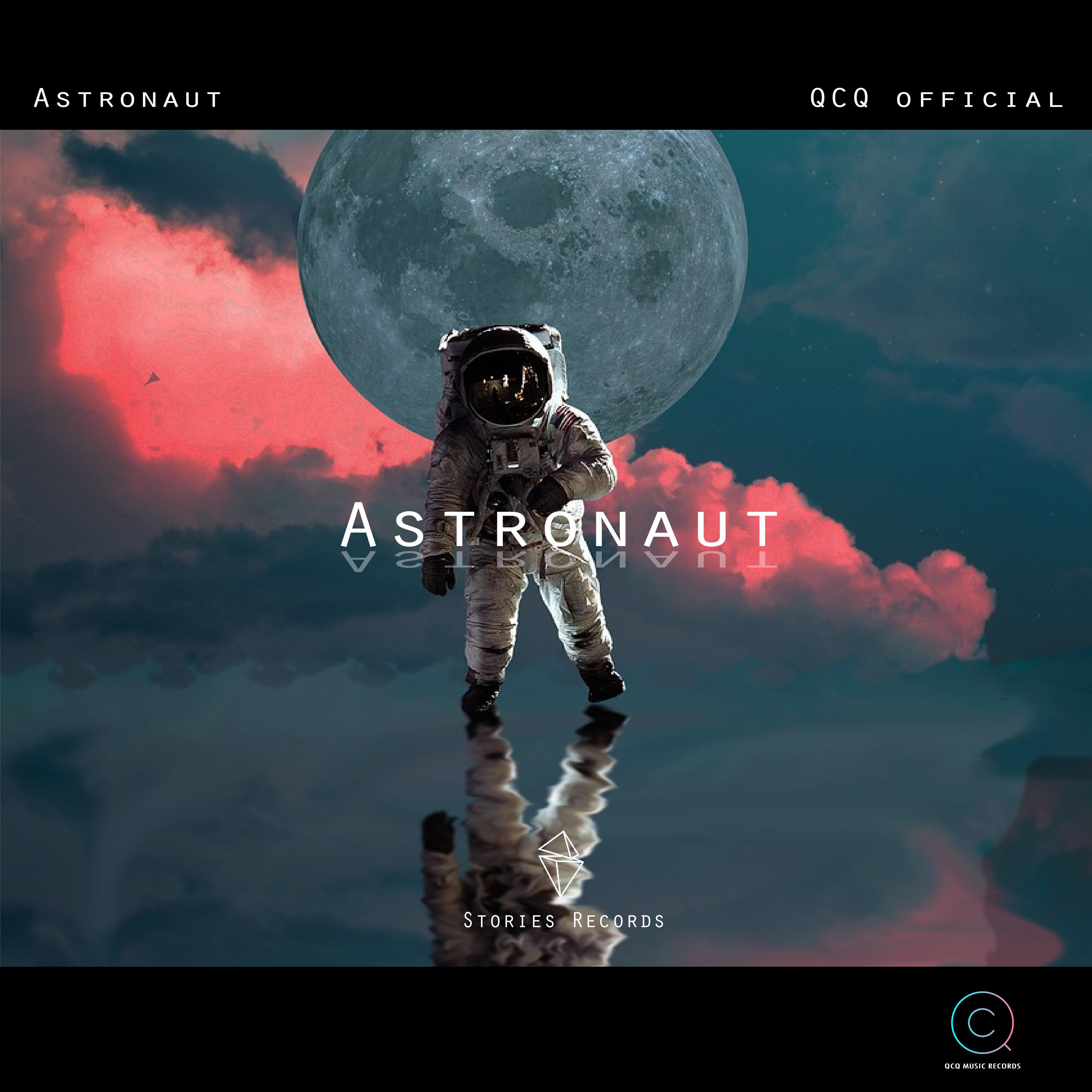 ASTRONAUT