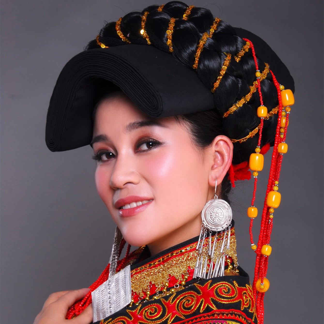 du juan hua hai you ge ming zi jiao suo ma