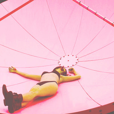 shake it/like/you mean it