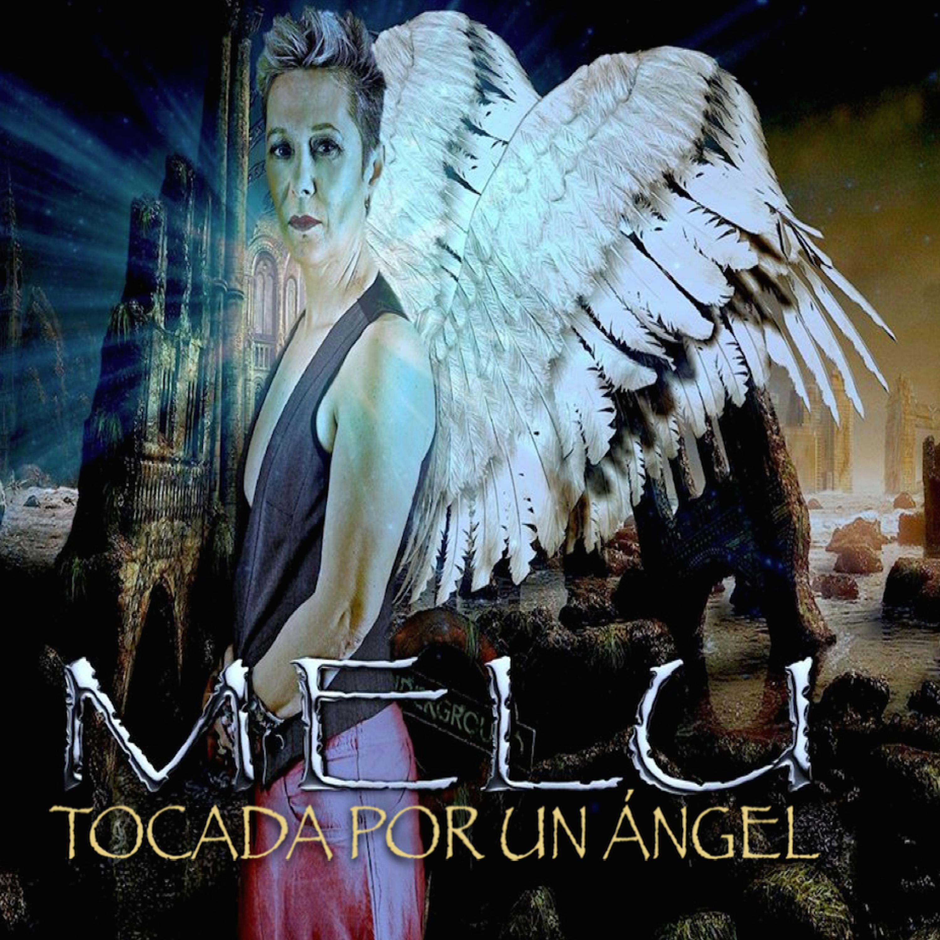 TOCADA POR UN Á NGEL