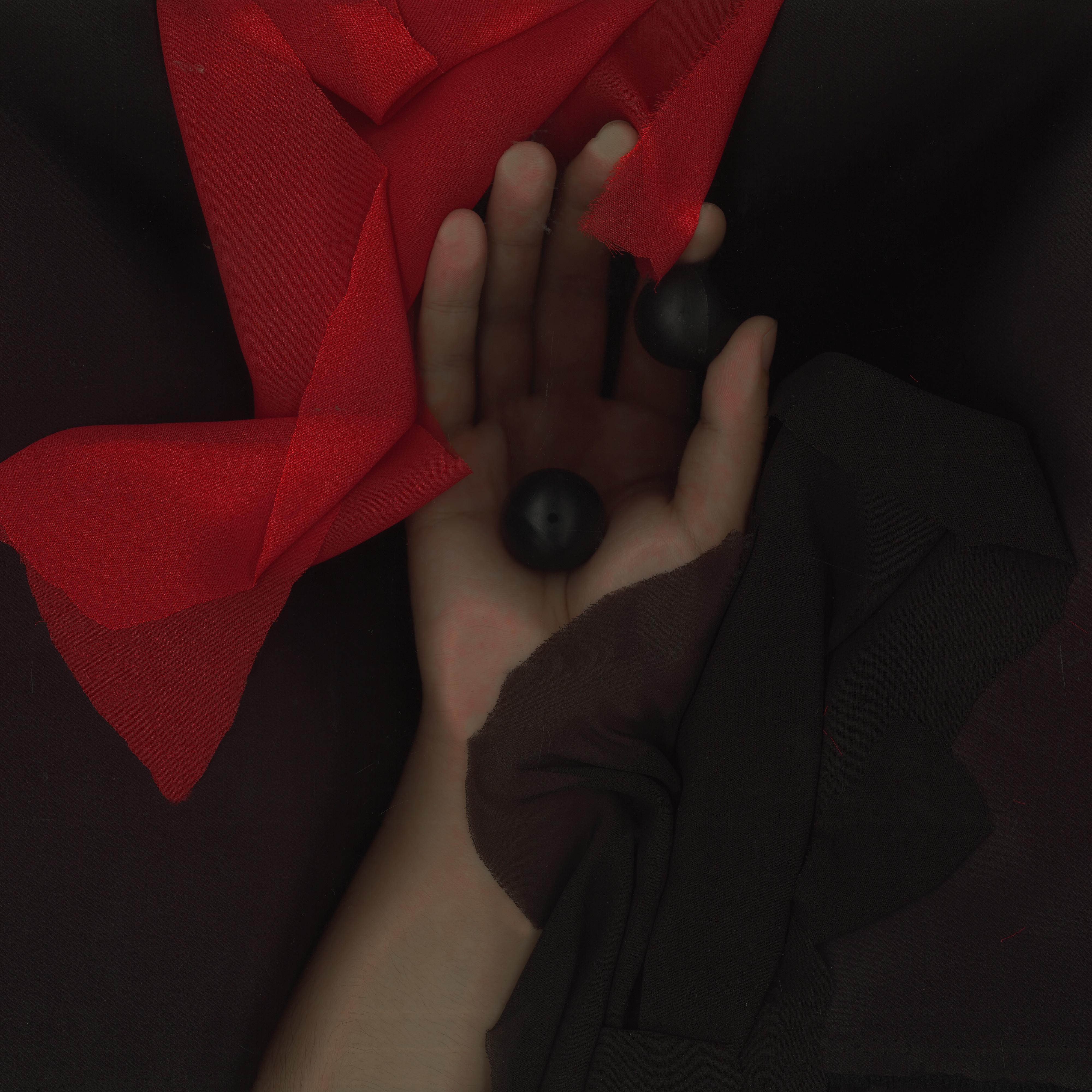 yi pian qi hei de hai