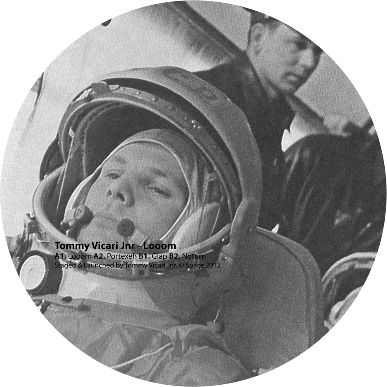 Tommy Vicari Jnr. - Looom