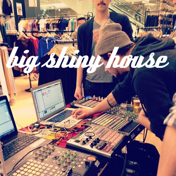 Pollenate ft. Noble Oak