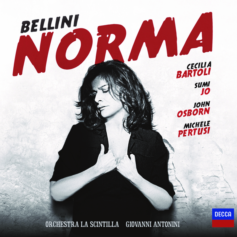 Bellini: Norma / Act 2 Scene 1 - "Mira, O Norma"
