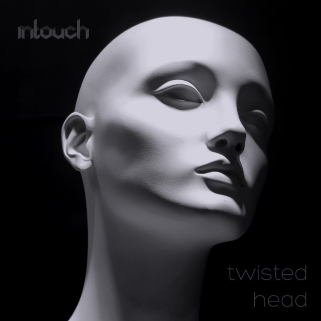  Twisted Head 