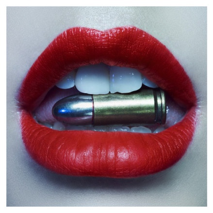 Des milliers de gens