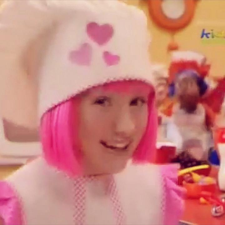 Internet  centipede