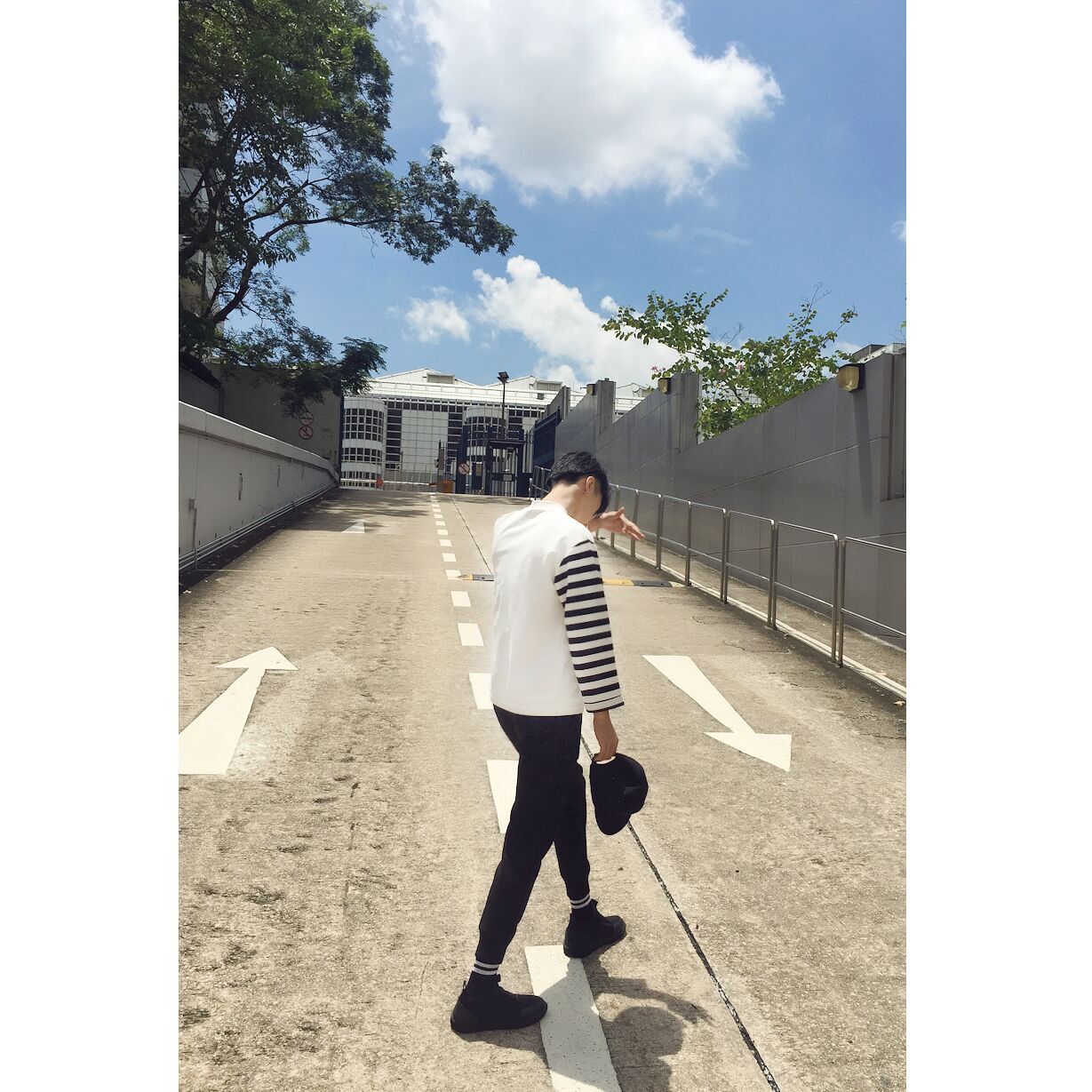 san sheng san shi shi li tao hua yan sen nan