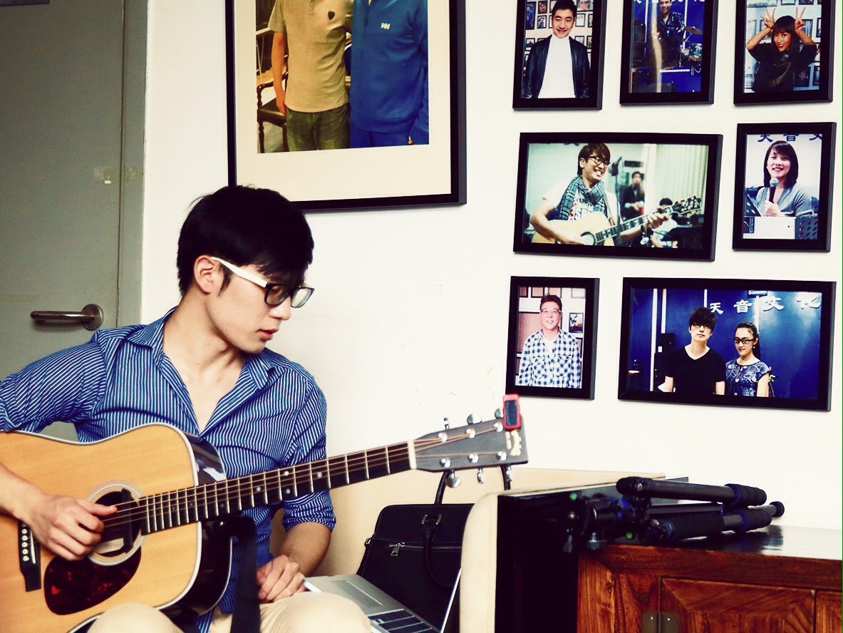 U  R  My  Everything  Right  Now    Mu3o  Feat.  Tangziyu   MC  Run