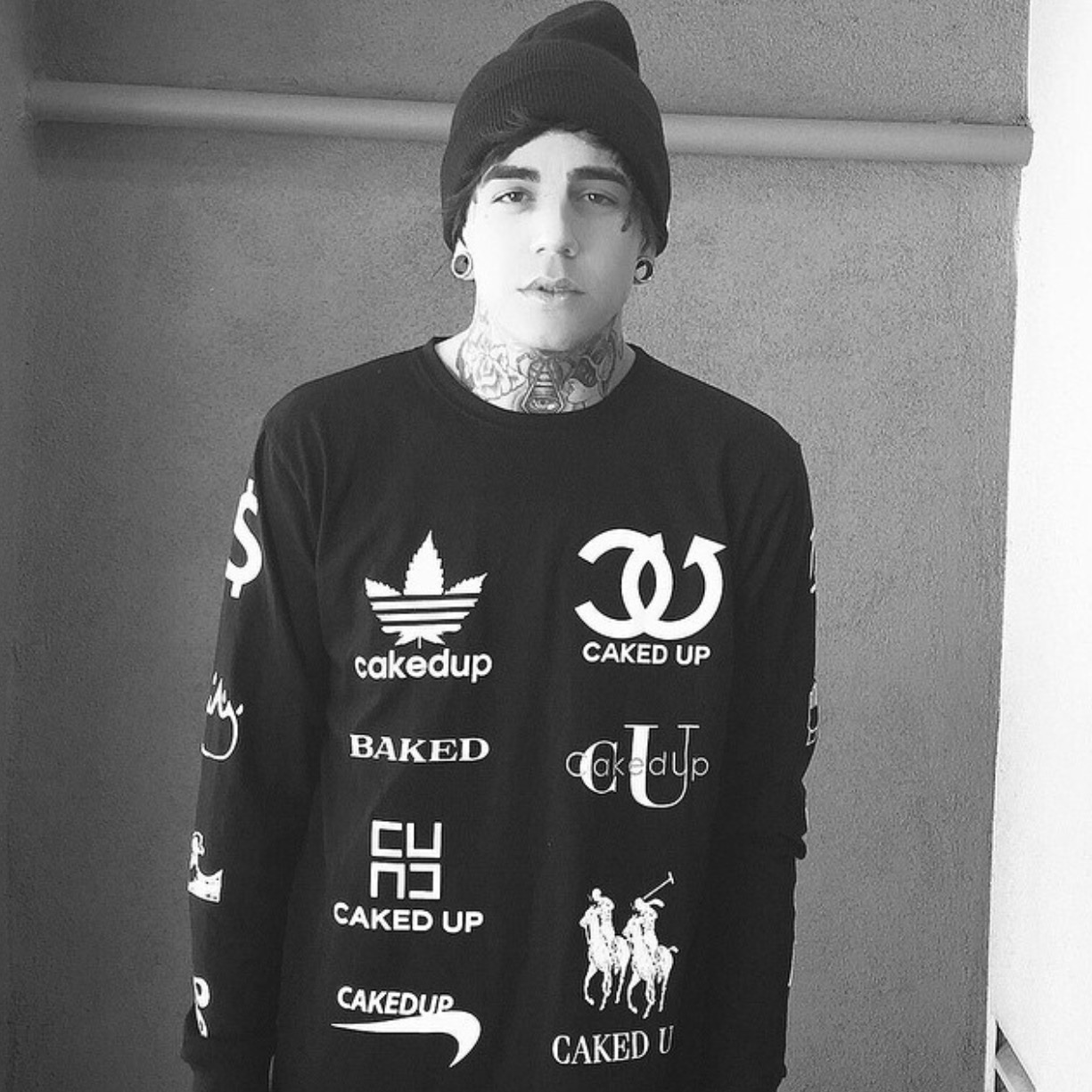 Hot  N Gga  xing shi zou rou  Caked  Up  Remix