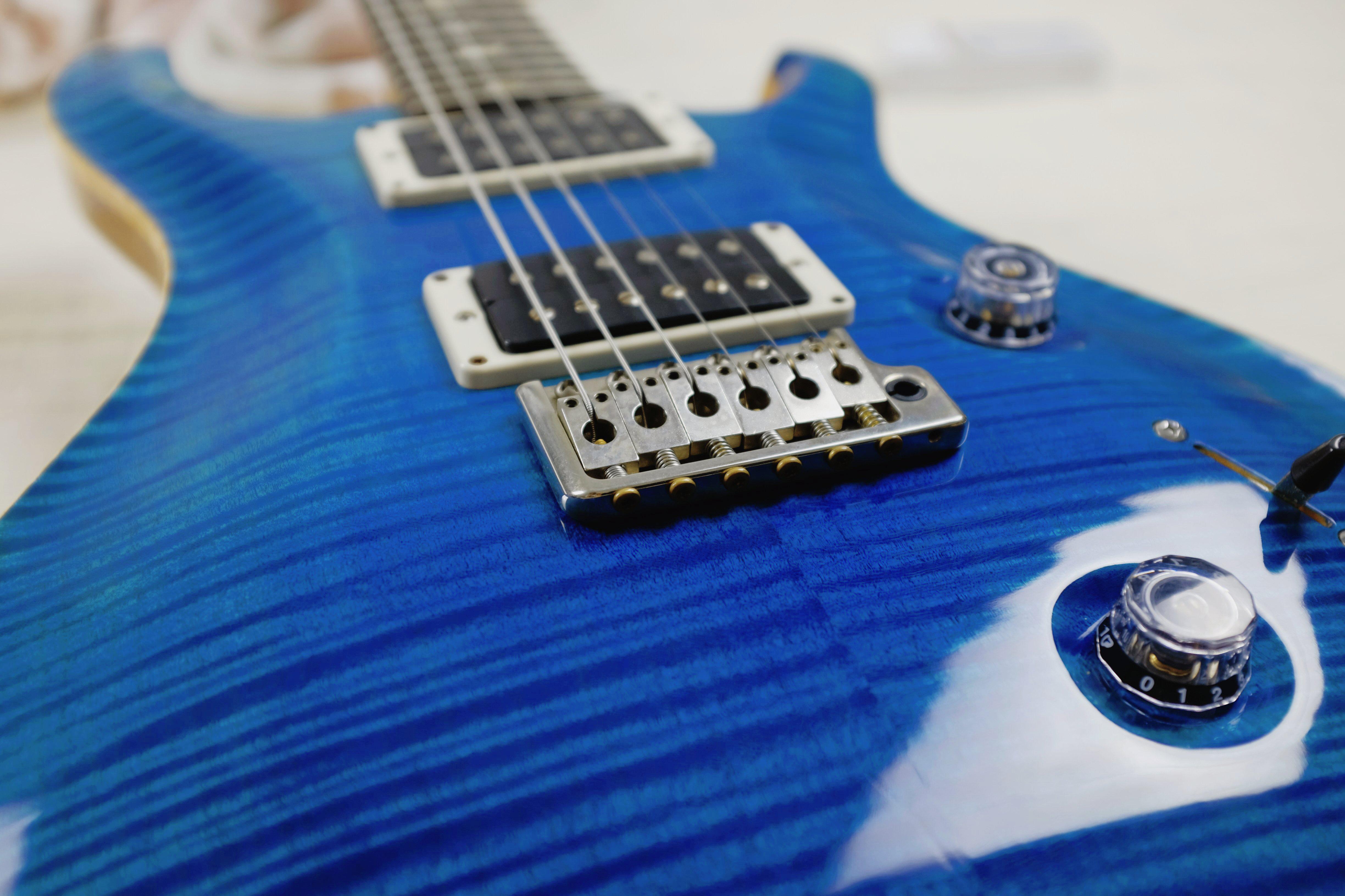 Fly me to the moon Cover: Felicia Sanders