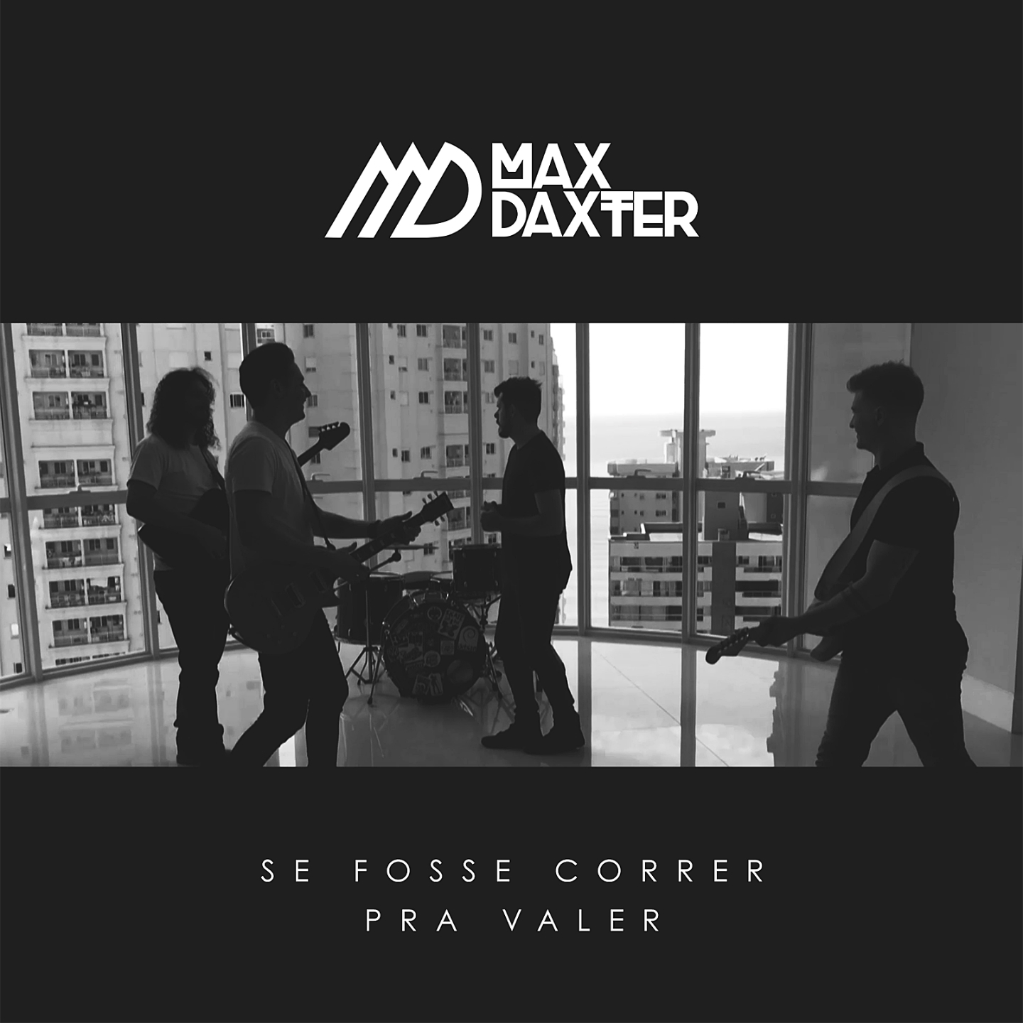 En Busca de Ella (La Esperanza)