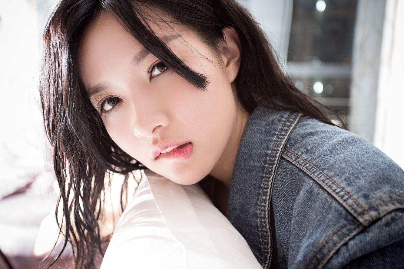 ai he Cover shen ma yue tuan