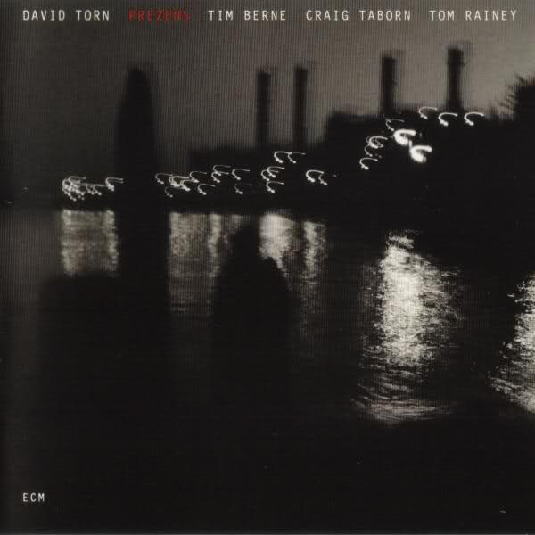 Structural Functions of Prezens