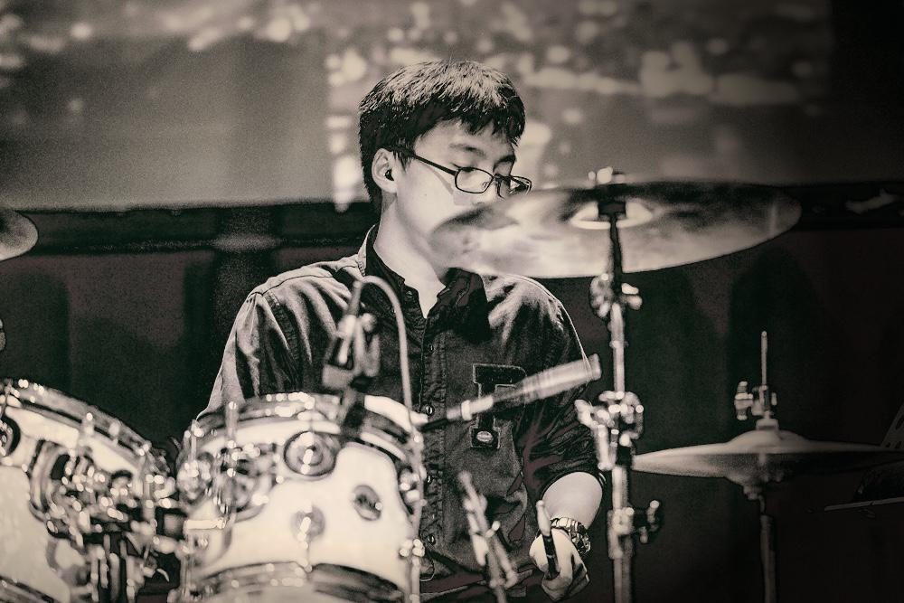 yi ya xue yu Follow the master' s footsteps