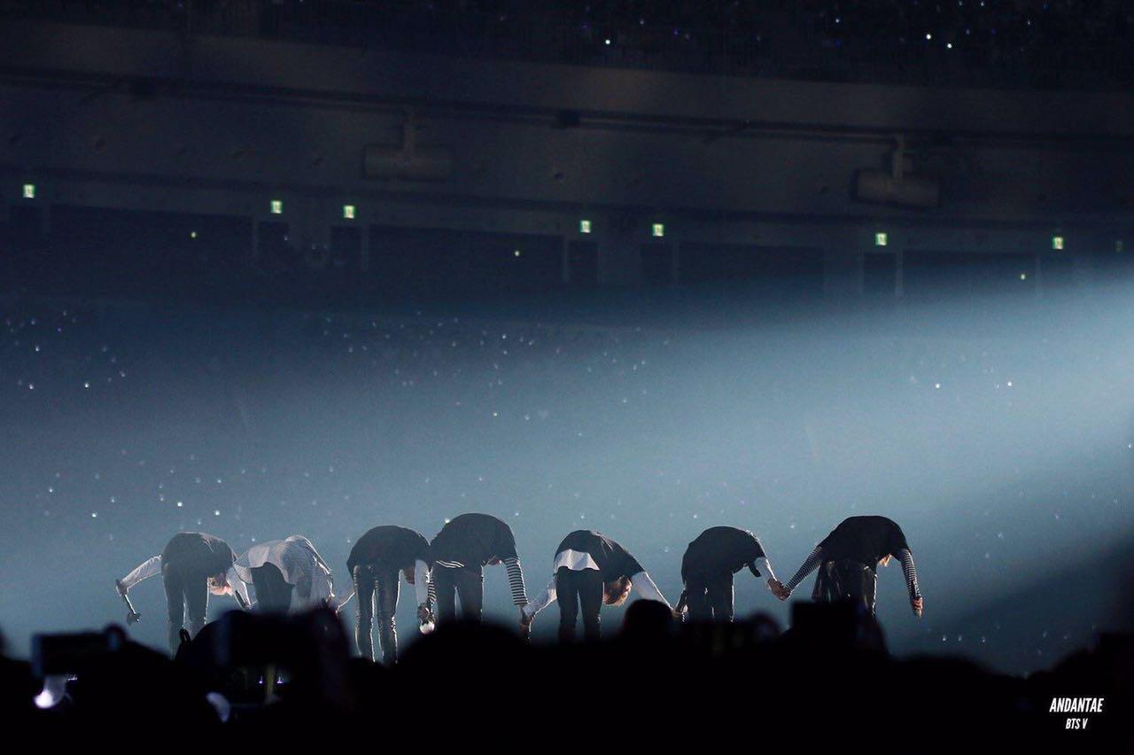 fang dan shao nian tuan 10 Songs Mashup In A Song