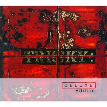 Maxinquaye Deluxe